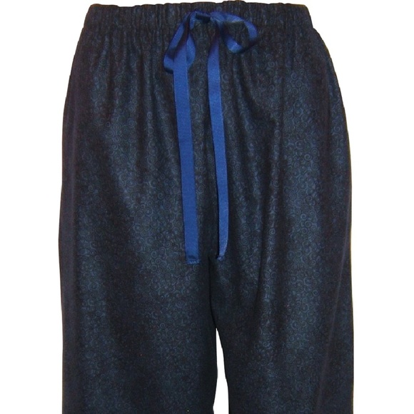 Crazy Swirls Capri Pajama - Picture 3 of 3